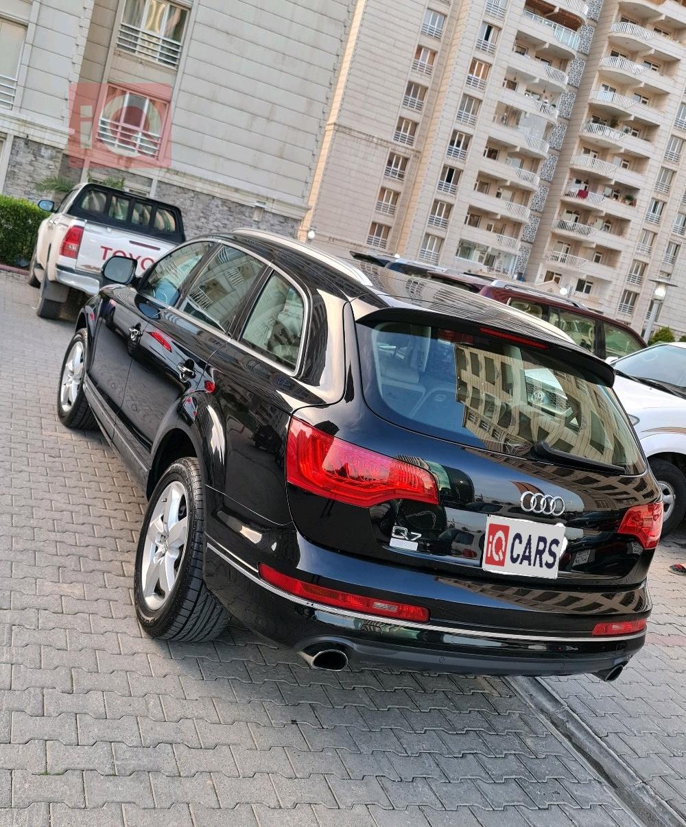اودي Q7